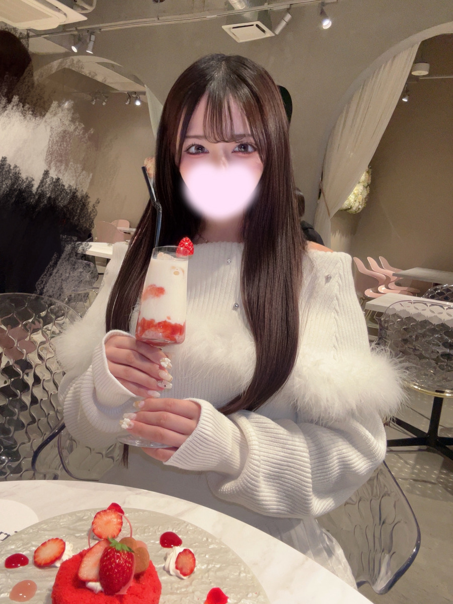 皐月みな