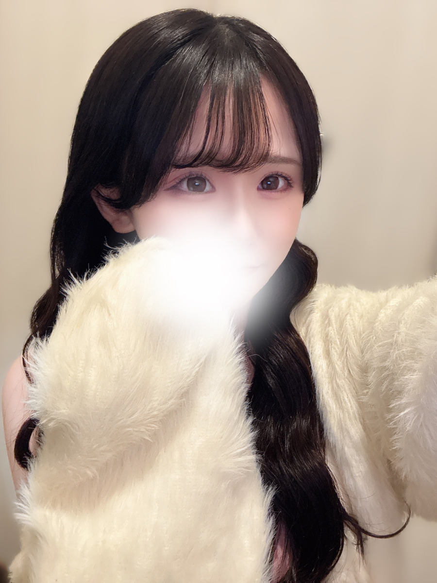 初音りな