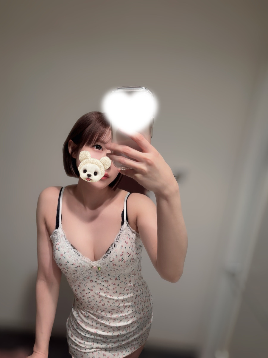 白桃まな