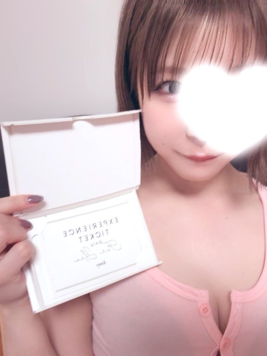 白桃まな