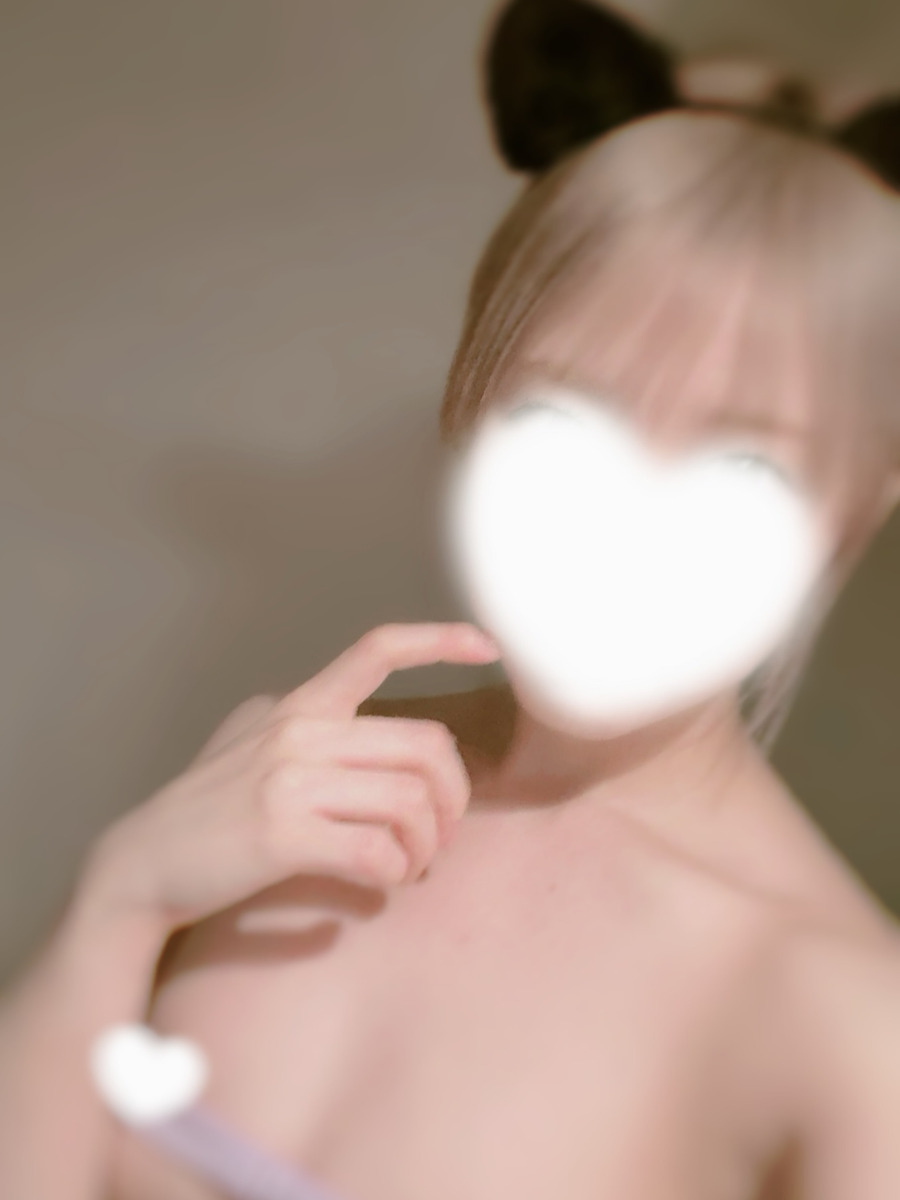 白桃まな