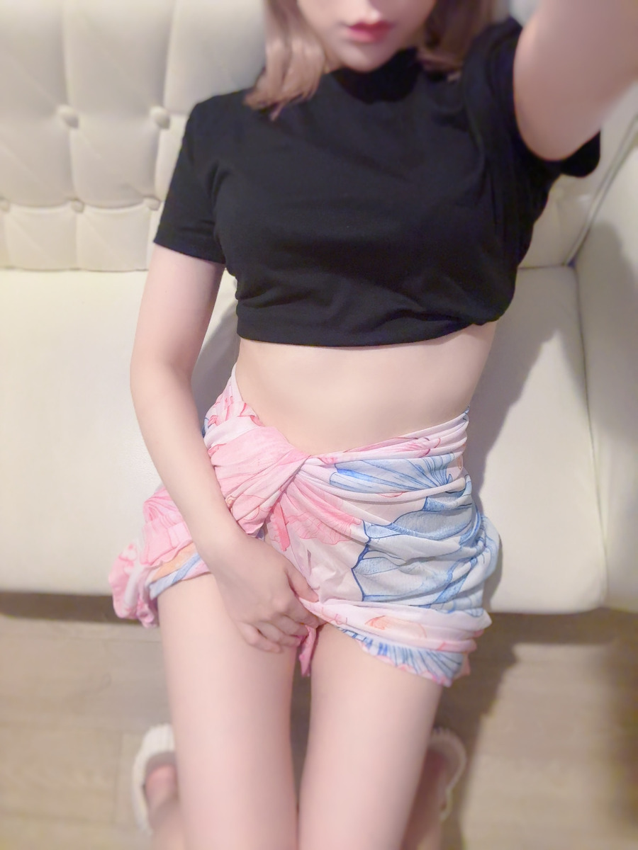白桃まな