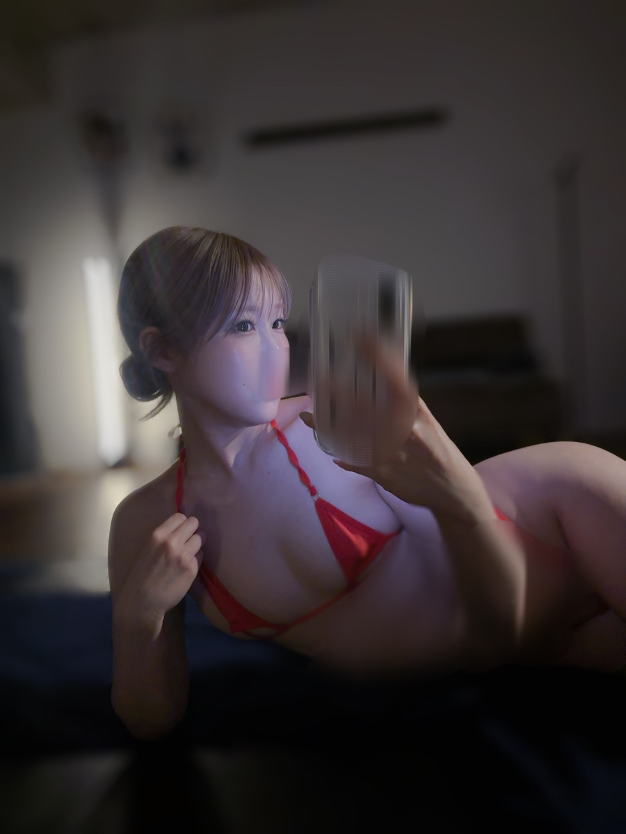 白桃まな