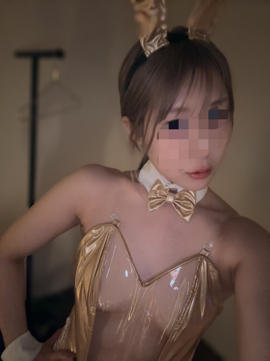 白桃まな