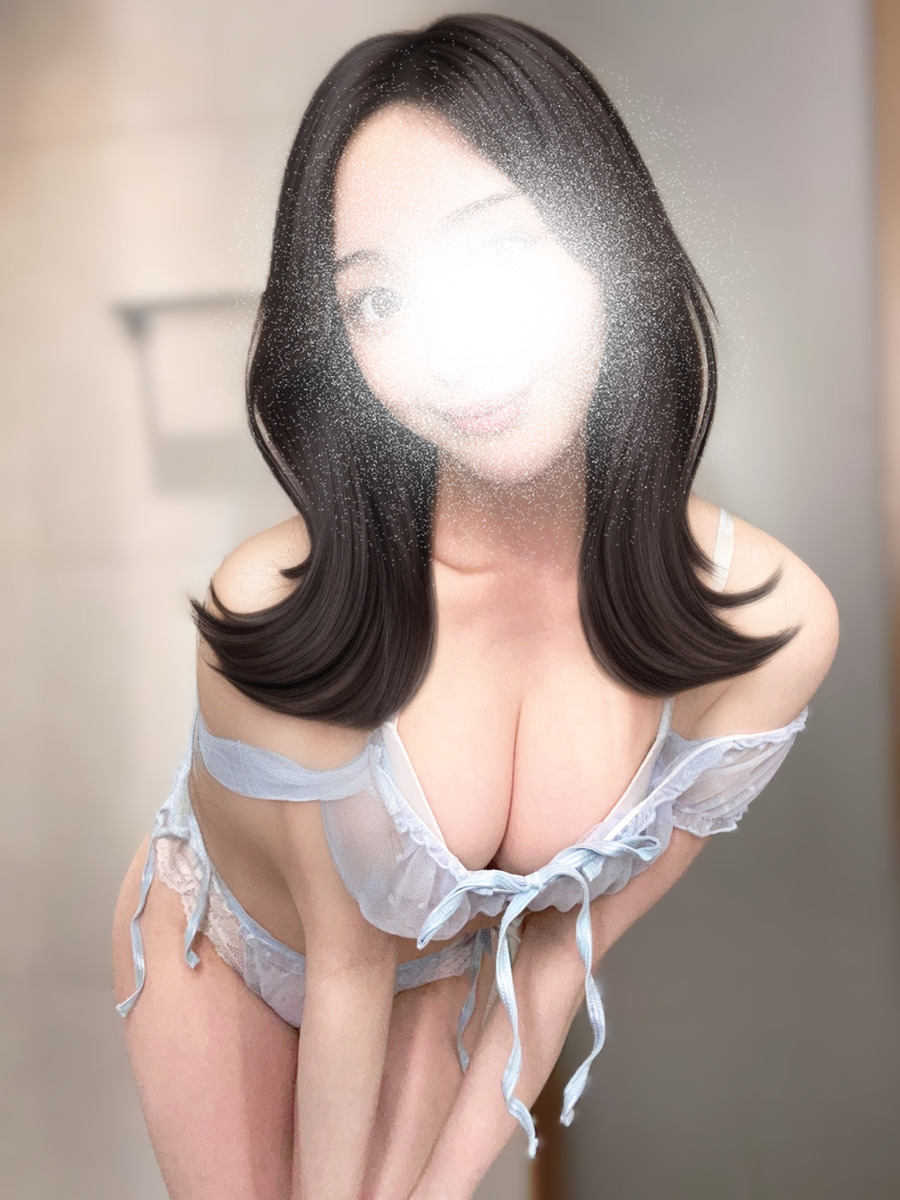百瀬まお