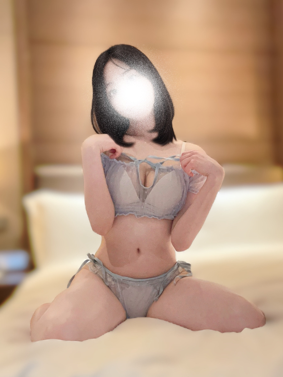 百瀬まお