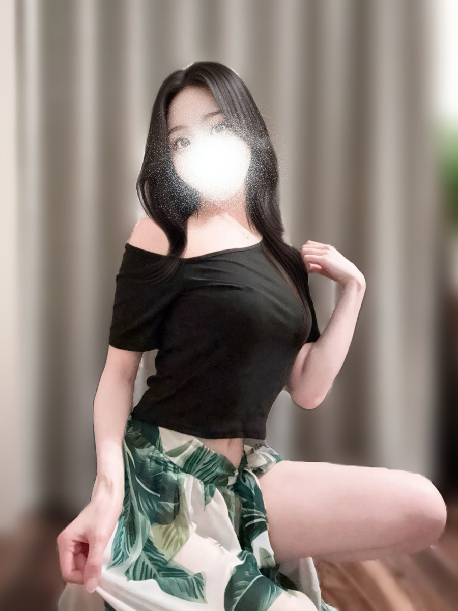 百瀬まお
