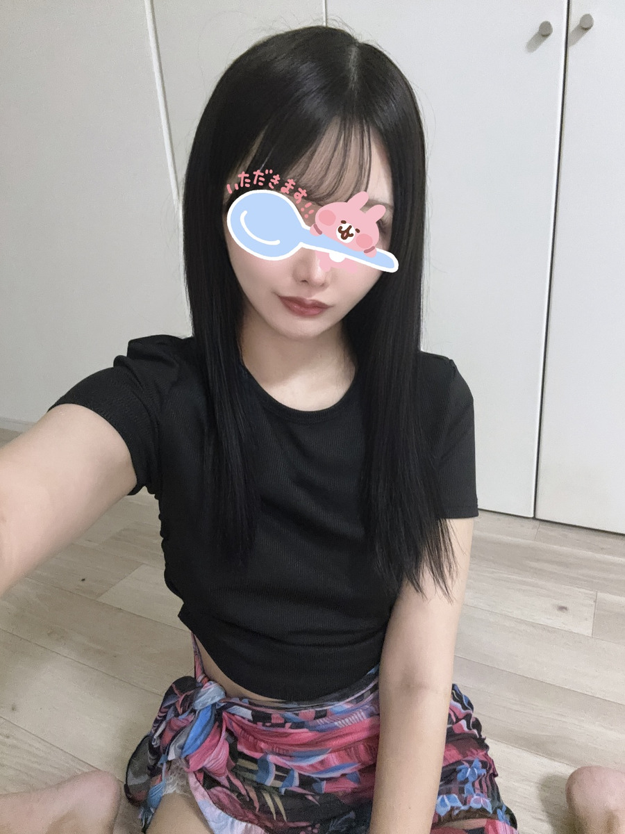 葉月りさ