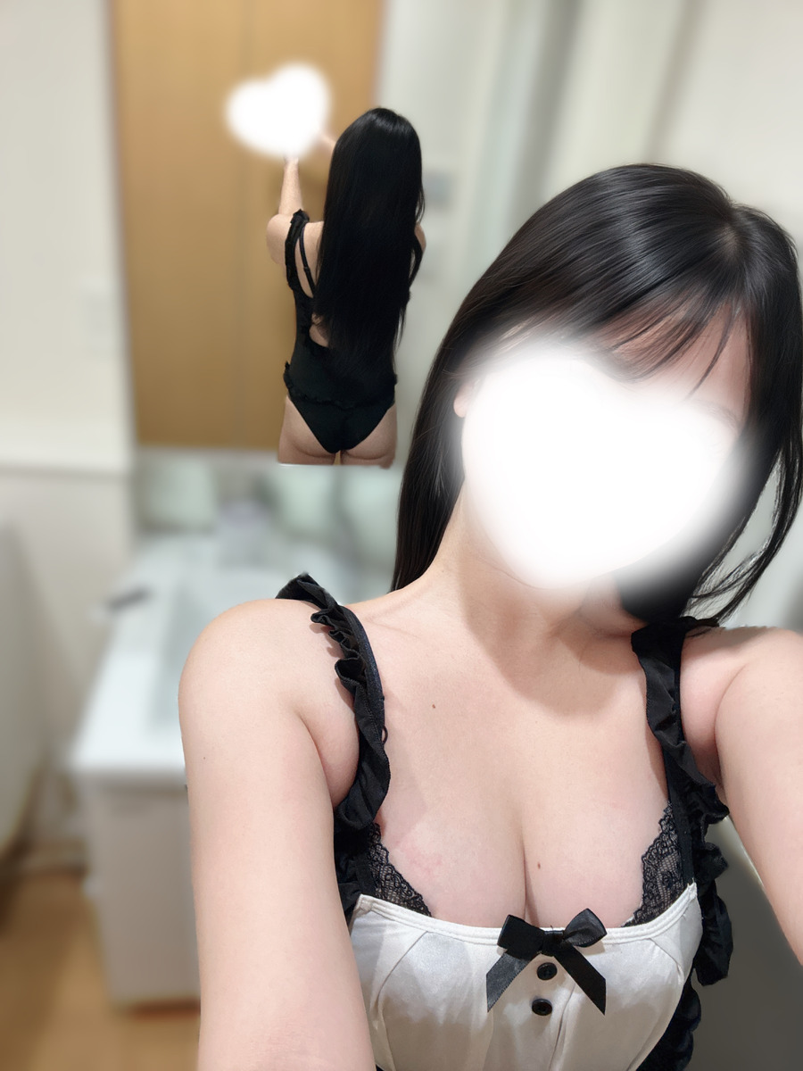 月乃まみ