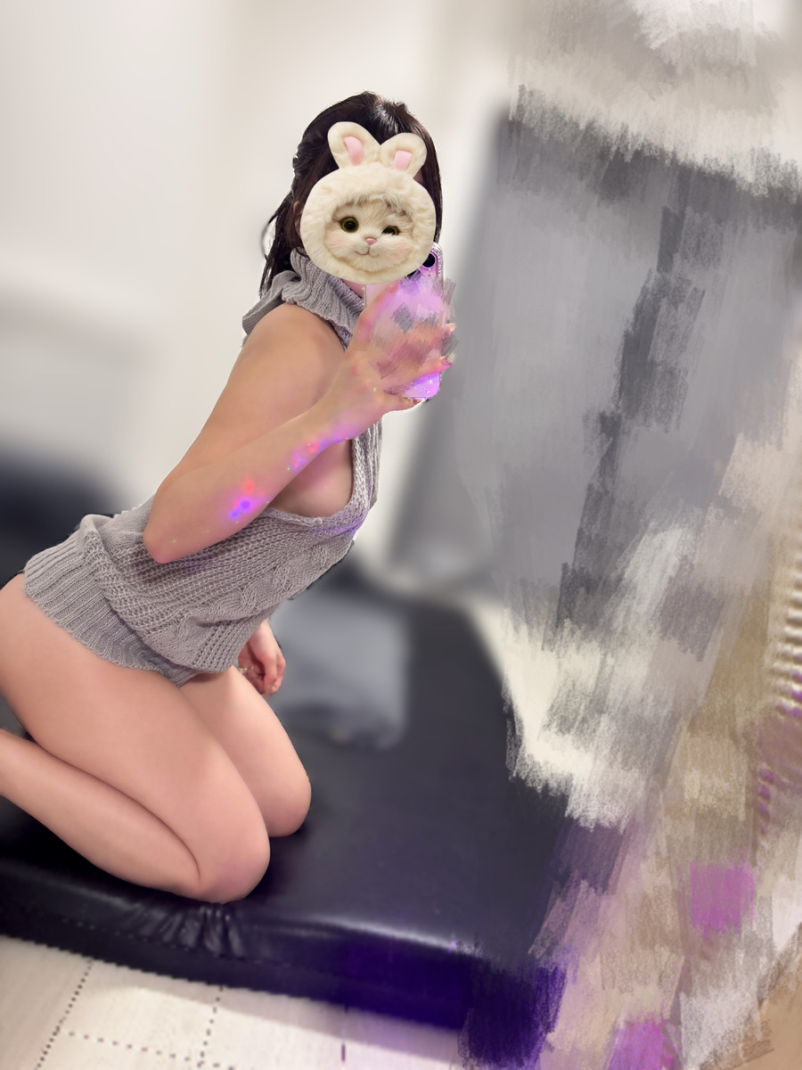 月乃まみ