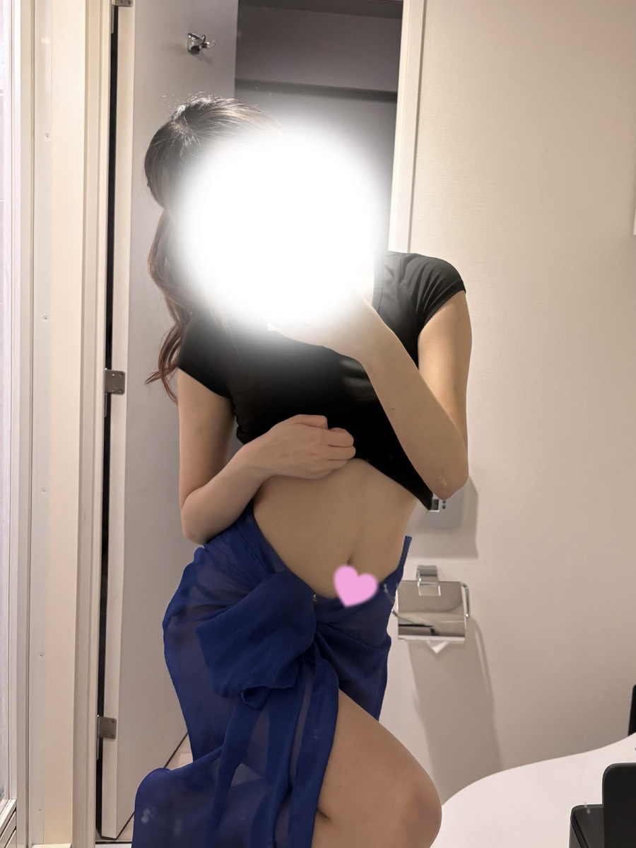 水瀬なぎ