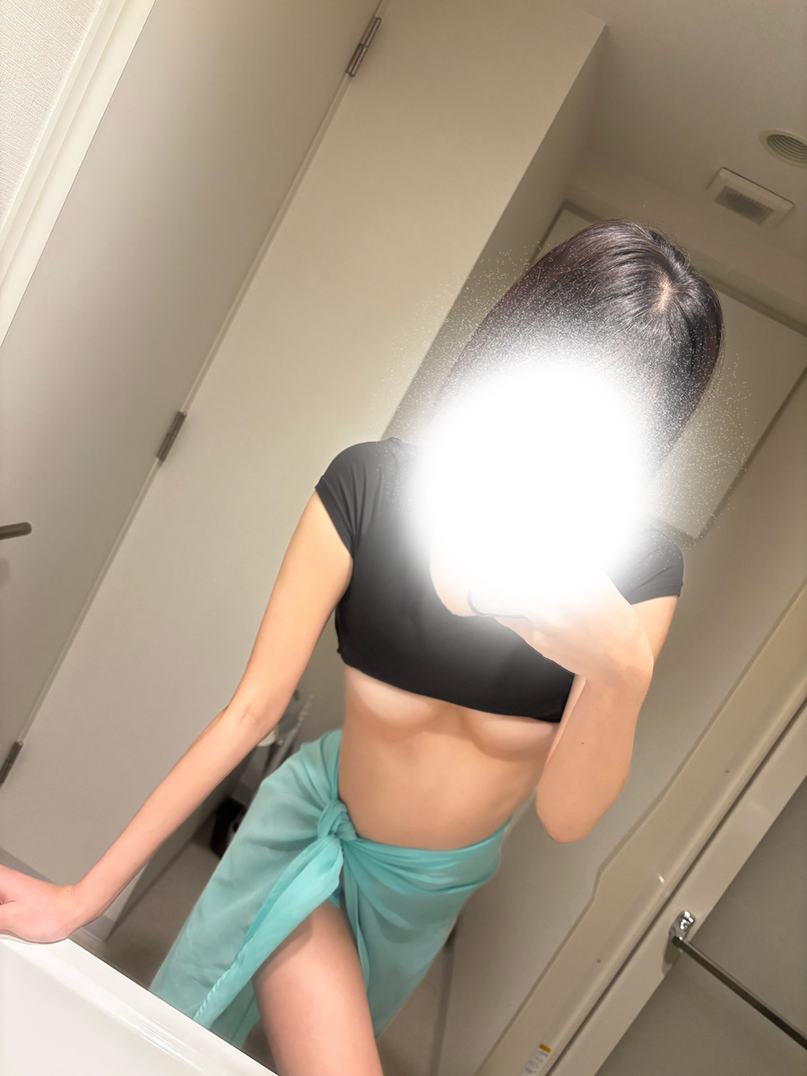 水瀬なぎ