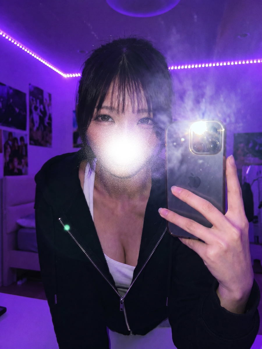 臼井さゆ