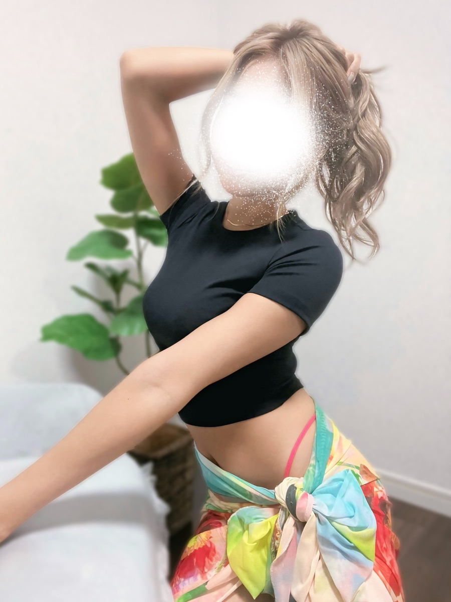 叶羽ここ