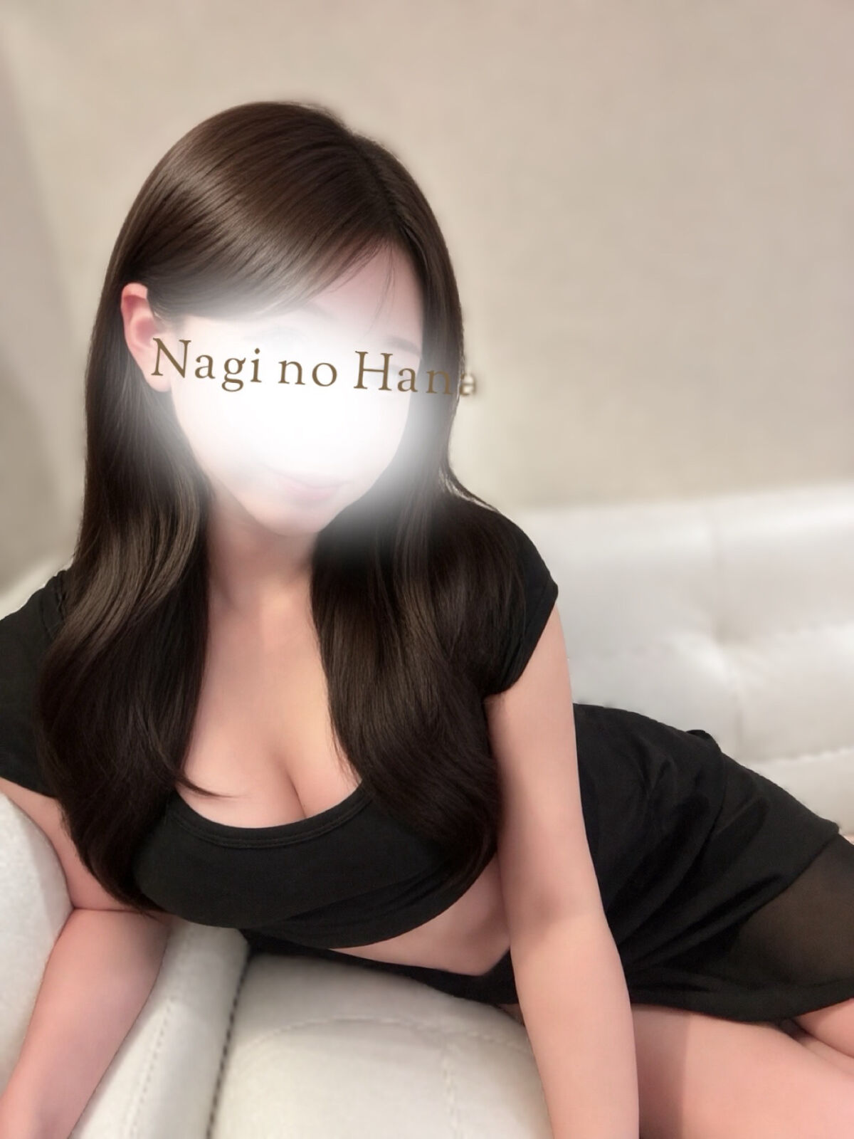月乃まみ