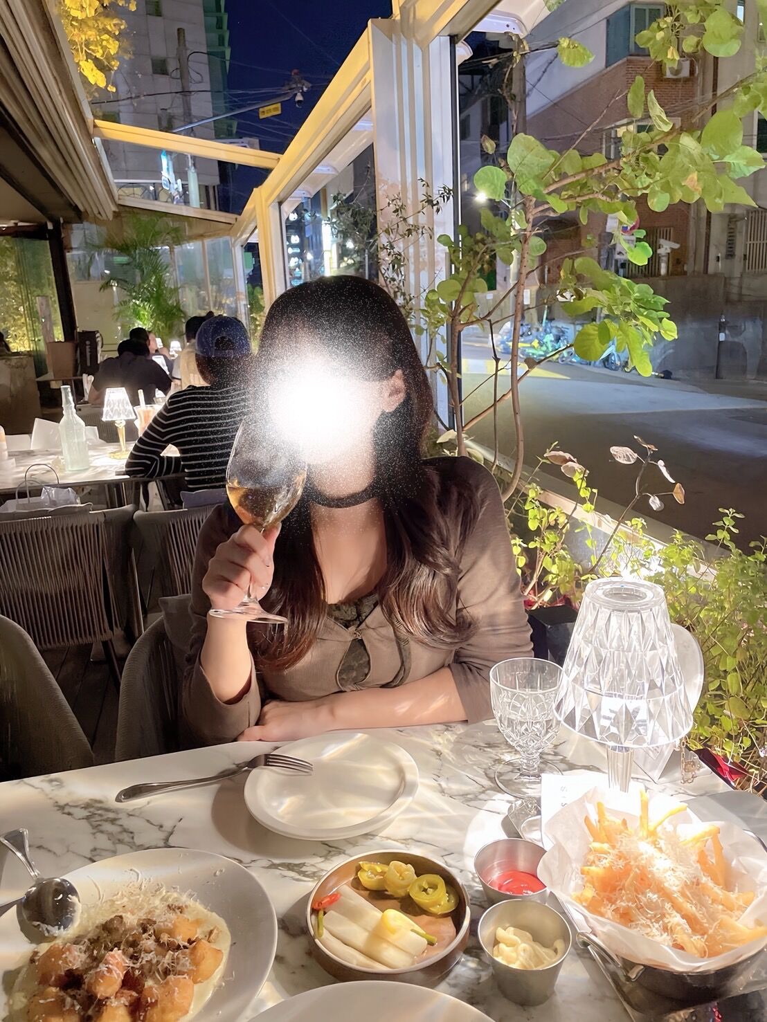 月乃まみ