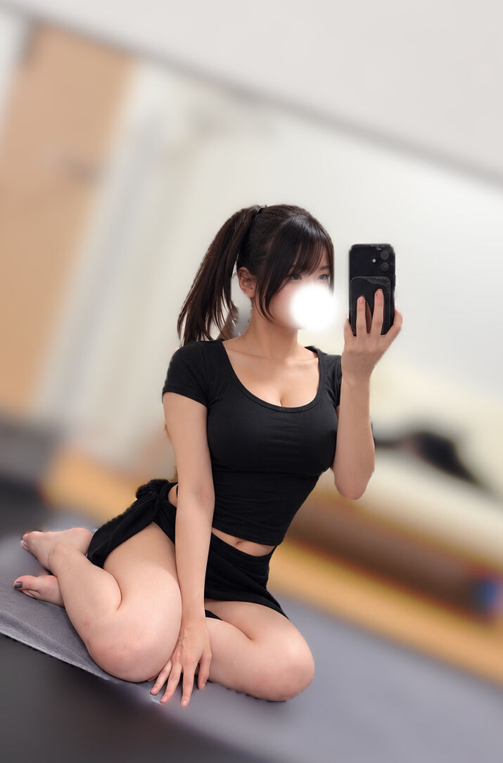 臼井さゆ